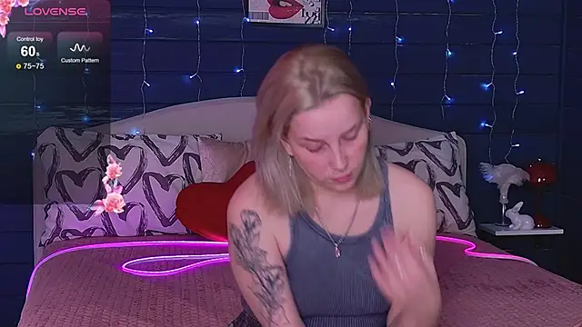 Crystal  Jull online show from May 2026 08:21:02 AM