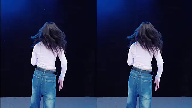 Eraser119 online show from April 2026 01:42:02 AM