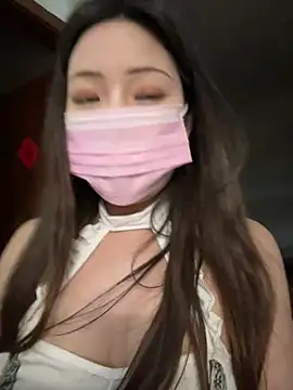 Snapshot of nuonuo_x chatting on April 2026 03:18:02 PM nuonuo x online show from April 2026 03:18:02 PM