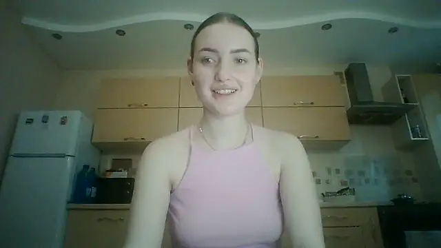 Lisanta online show from July 2026 03:07:02 PM