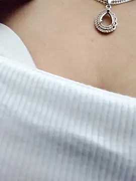 kiss1122 online show from April 2026 12:23:01 AM