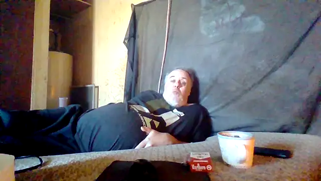 Nightshade1195 online show from May 2026 04:56:02 PM