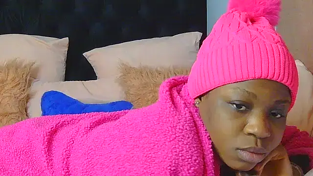 Snapshot of julianaa19 chatting on June 2026 05:43:01 AM julianaa19 online show from June 2026 05:43:01 AM