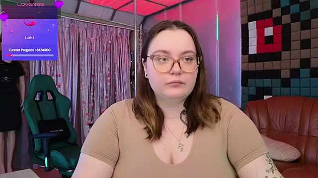 Snapshot of CatherineClaire chatting on May 2026 04:24:01 PM CatherineClaire online show from May 2026 04:24:01 PM