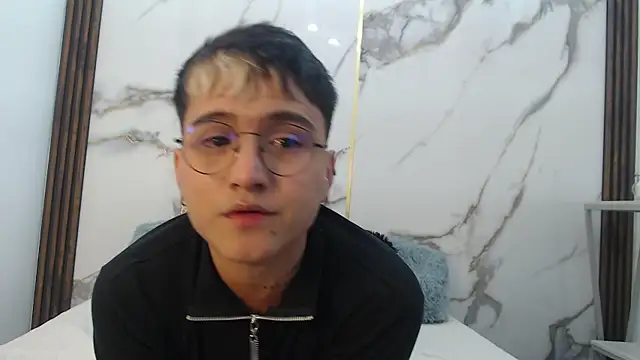 IanStorm online show from April 2026 11:38:01 AM