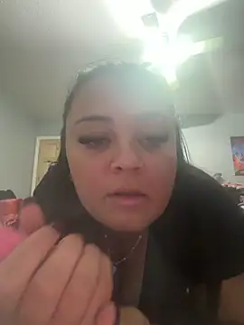 Snapshot of Laurenrose_x chatting on May 2026 08:54:02 PM Laurenrose x online show from May 2026 08:54:02 PM