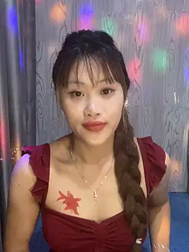Ly-sexyy online show from April 2026 04:15:02 PM
