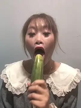 Ly-sexyy online show from May 2026 02:05:01 PM