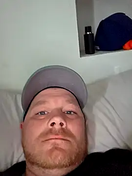 4u2nv123 online show from April 2026 05:54:01 PM