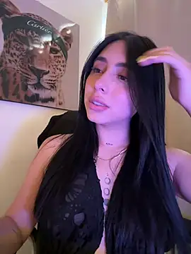Snapshot of IsabellaNoir_ chatting on July 2026 05:30:01 PM IsabellaNoir online show from July 2026 05:30:01 PM