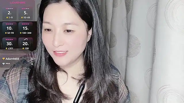 Snapshot of D-Misslu chatting on April 2026 01:41:02 PM D-Misslu online show from April 2026 01:41:02 PM