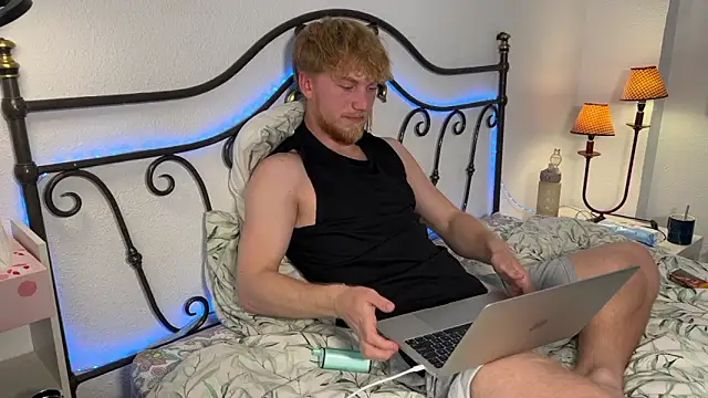 pavelrey online show from May 2026 04:04:01 PM