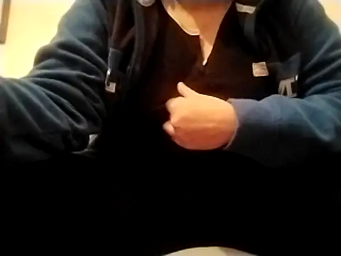 Cuginetti online show from April 2026 08:22:01 PM