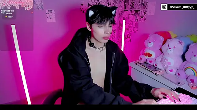 Snapshot of Sakura_Kitty_ chatting on May 2026 03:33:02 AM Sakura Kitty online show from May 2026 03:33:02 AM