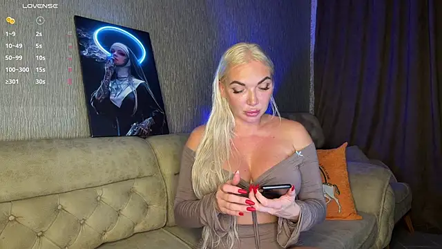 MissJessX online show from August 2026 10:08:02 PM