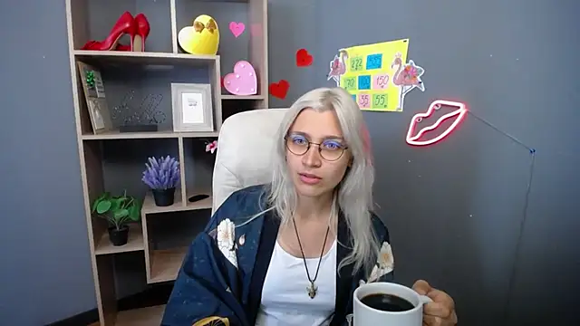 RubyDaviss online show from May 2026 06:18:02 AM