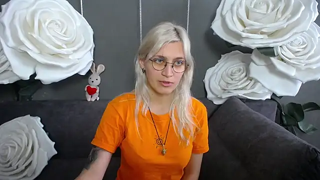 RubyDaviss online show from May 2026 07:57:02 AM