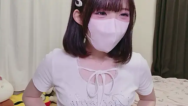 Snapshot of hiyo0001 chatting on May 2026 02:56:01 PM hiyo0001 online show from May 2026 02:56:01 PM