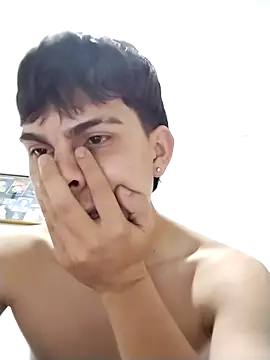 Sleither27 online show from April 2026 03:42:01 AM