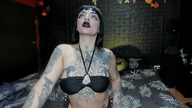 noctara voss online show from July 2026 12:23:02 AM