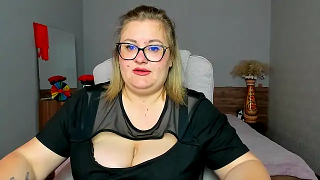 IrenRori online show from May 2026 06:42:02 AM