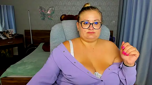 IrenRori online show from July 2026 07:17:01 AM