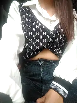 tom1133 online show from April 2026 10:13:02 AM