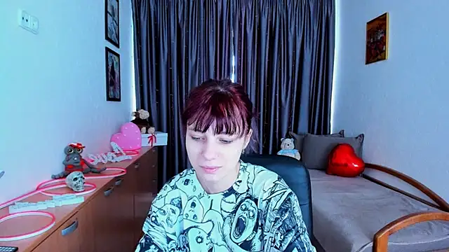 Snapshot of MiniLysii chatting on June 2026 05:57:02 AM MiniLysii online show from June 2026 05:57:02 AM