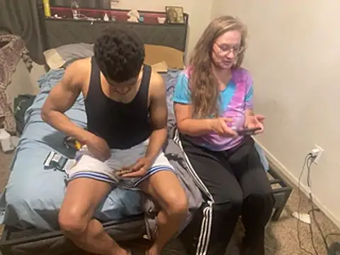 milfandyoungin online show from May 2026 07:17:02 AM