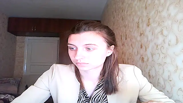 MilaShka29 online show from May 2026 11:37:01 AM