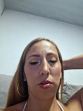 yapilove22 online show from June 2026 10:49:02 PM