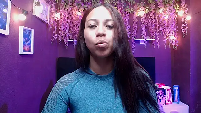 monik299 online show from May 2026 01:08:02 PM