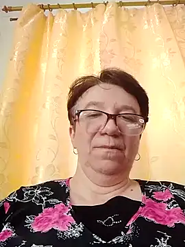 Snapshot of KetQueen101 chatting on April 2026 06:22:02 AM KetQueen101 online show from April 2026 06:22:02 AM