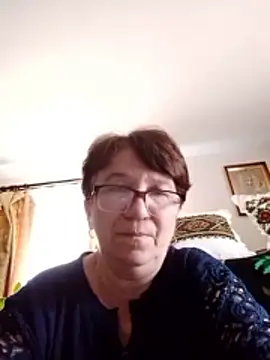 Snapshot of KetQueen101 chatting on April 2026 11:49:02 AM KetQueen101 online show from April 2026 11:49:02 AM