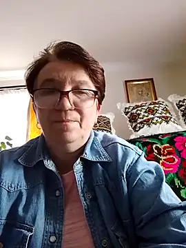 Snapshot of KetQueen101 chatting on May 2026 03:16:02 PM KetQueen101 online show from May 2026 03:16:02 PM