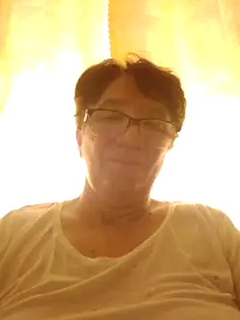 Snapshot of KetQueen101 chatting on May 2026 11:17:02 AM KetQueen101 online show from May 2026 11:17:02 AM