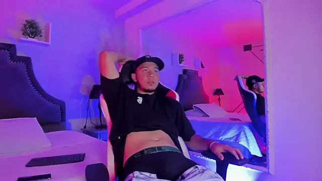 lyonGold  online show from April 2026 01:31:02 PM