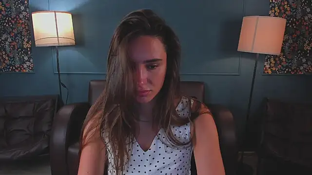 NicoleWells22 online show from June 2026 07:09:02 AM