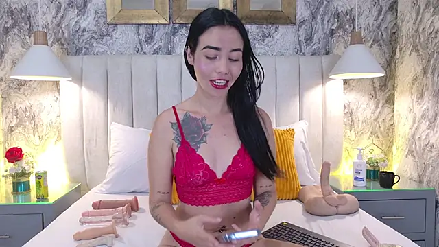 Snapshot of Sophie_Vega chatting on June 2026 03:29:01 AM Sophie Vega online show from June 2026 03:29:01 AM