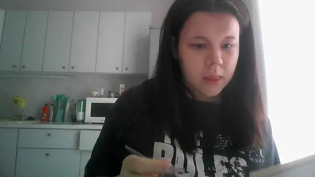Amanda Mia  online show from May 2026 08:20:01 AM