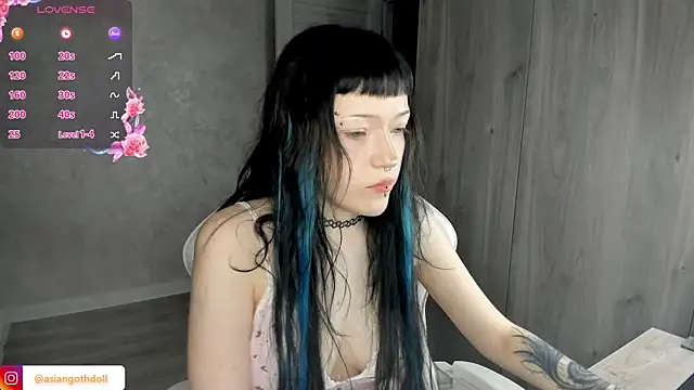 urmelodyy online show from July 2026 09:08:02 PM