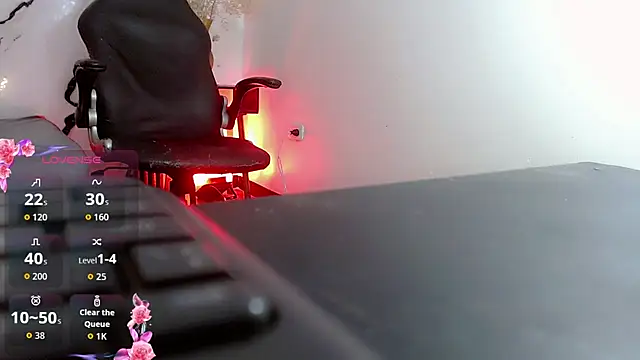  emma miller online show from July 2026 11:19:01 AM