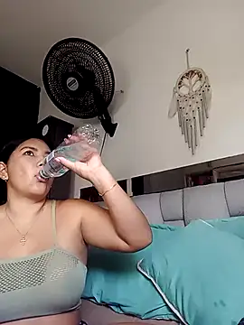 Angelsashaa07 online show from July 2026 10:31:01 PM