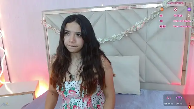 Snapshot of Karla_tay1 chatting on May 2026 11:48:02 AM Karla tay1 online show from May 2026 11:48:02 AM