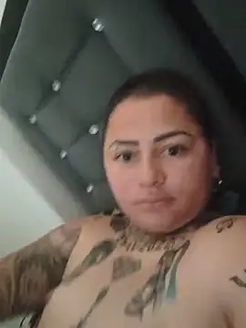 romina23 online show from May 2026 08:58:01 PM