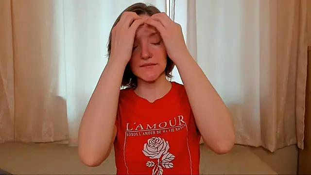PaleAurix online show from May 2026 05:03:02 AM