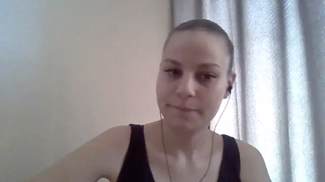 Snapshot of _Linsyy_ee_ chatting on May 2026 10:32:02 AM Linsyy ee online show from May 2026 10:32:02 AM