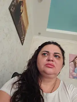 -CUTE-EVVIL- online show from June 2026 10:37:02 AM