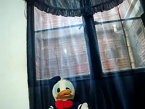 Chiquilove27 online show from June 2026 08:24:01 PM
