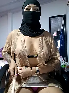 nadia  abaud online show from February 2026 11:45:01 PM